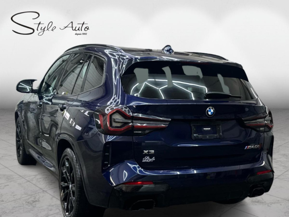 2022 BMW X3 - Image 4