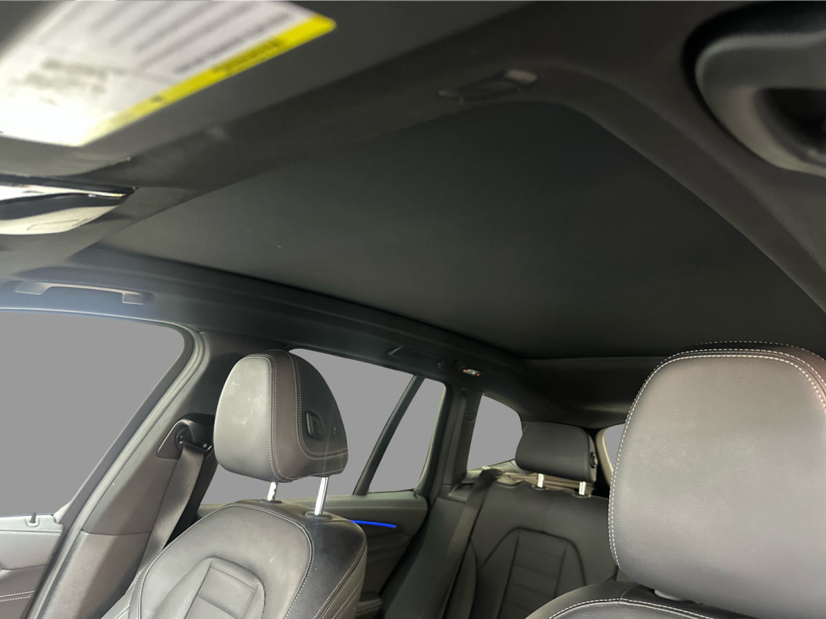 2022 BMW X3 - Image 19