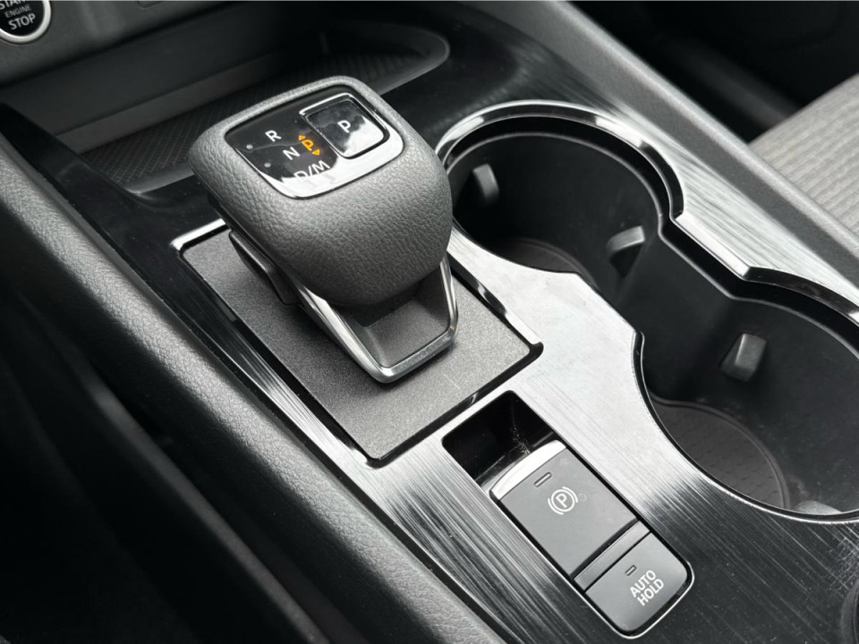 2021 Nissan Rogue - Image 14