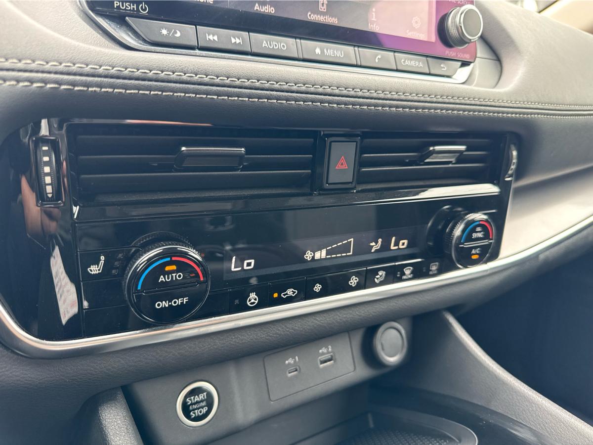 2021 Nissan Rogue - Image 17