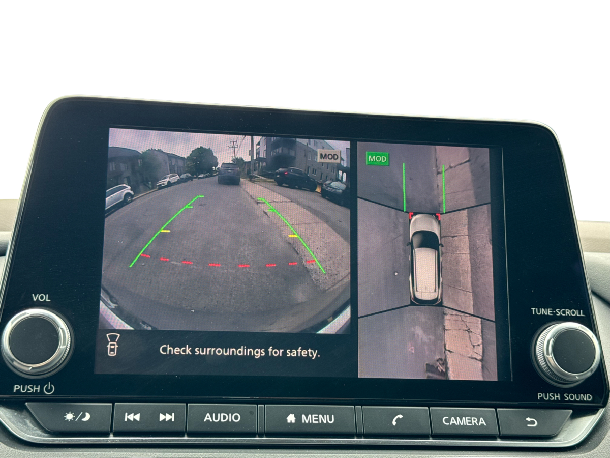 2021 Nissan Rogue - Image 19