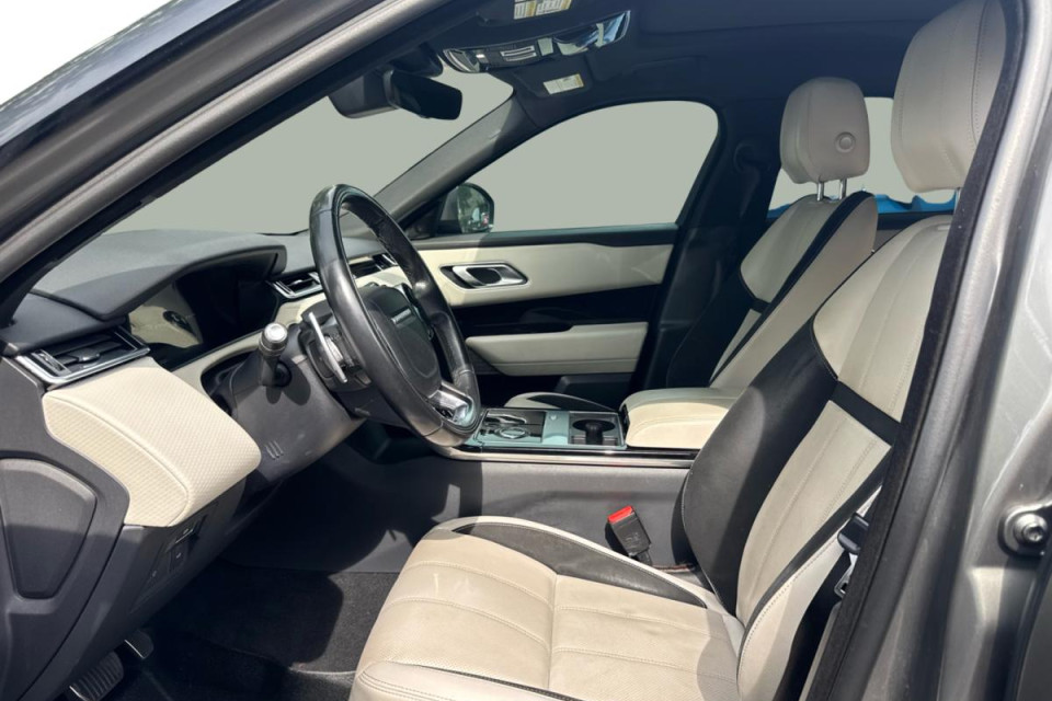 2018 Land Rover Range Rover Velar - Image 11