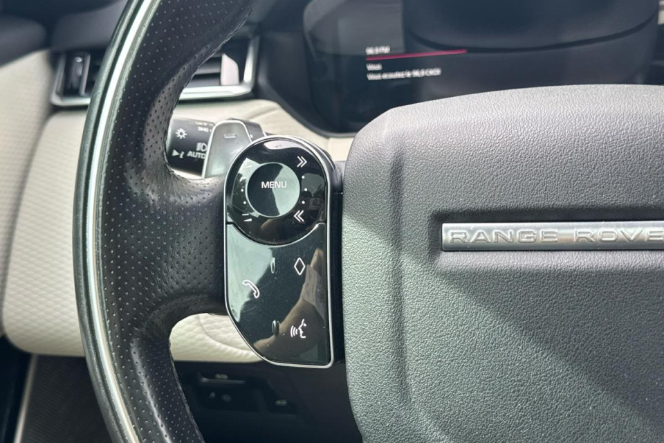 2018 Land Rover Range Rover Velar - Image 14