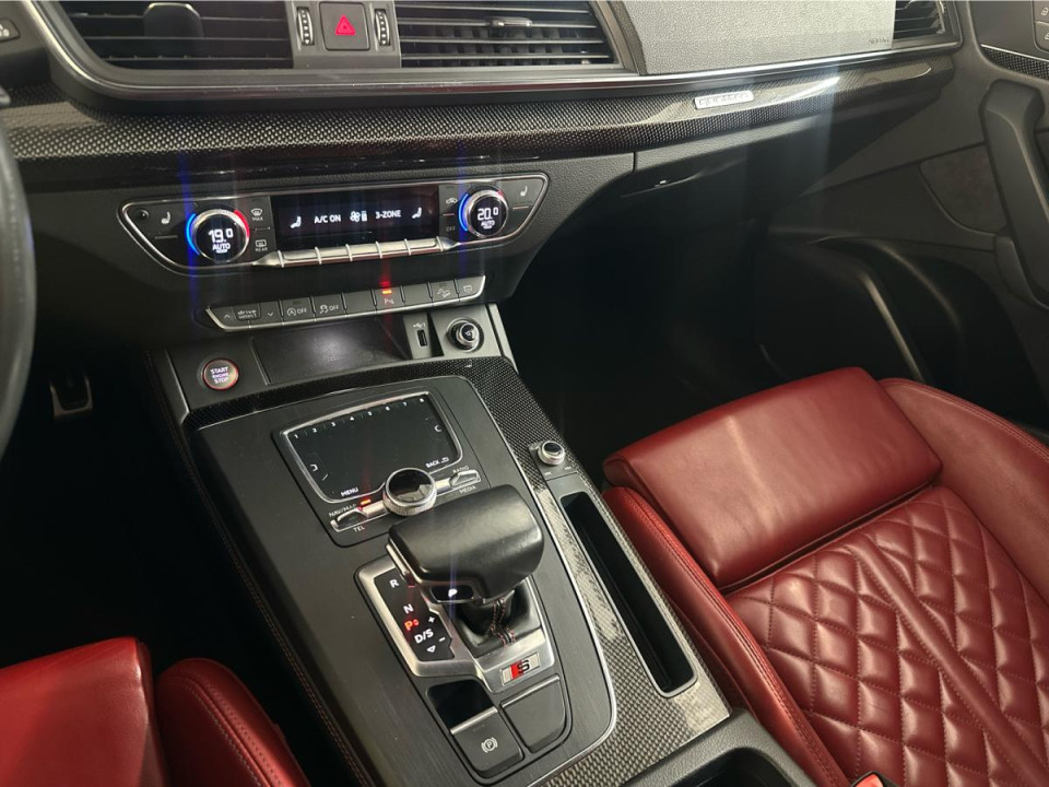 2019 Audi SQ5 - Image 17