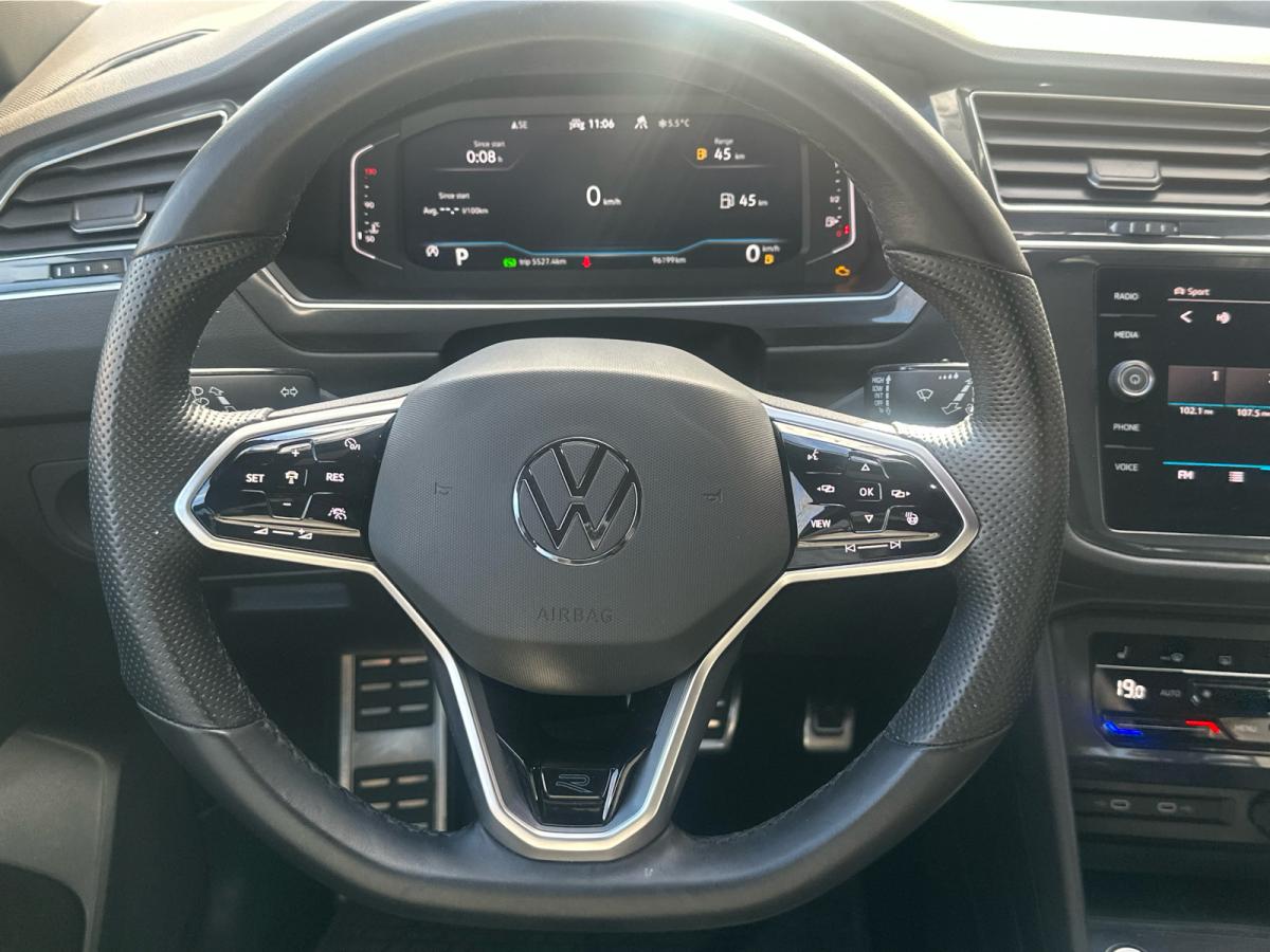 2023 Volkswagen Tiguan - Image 14