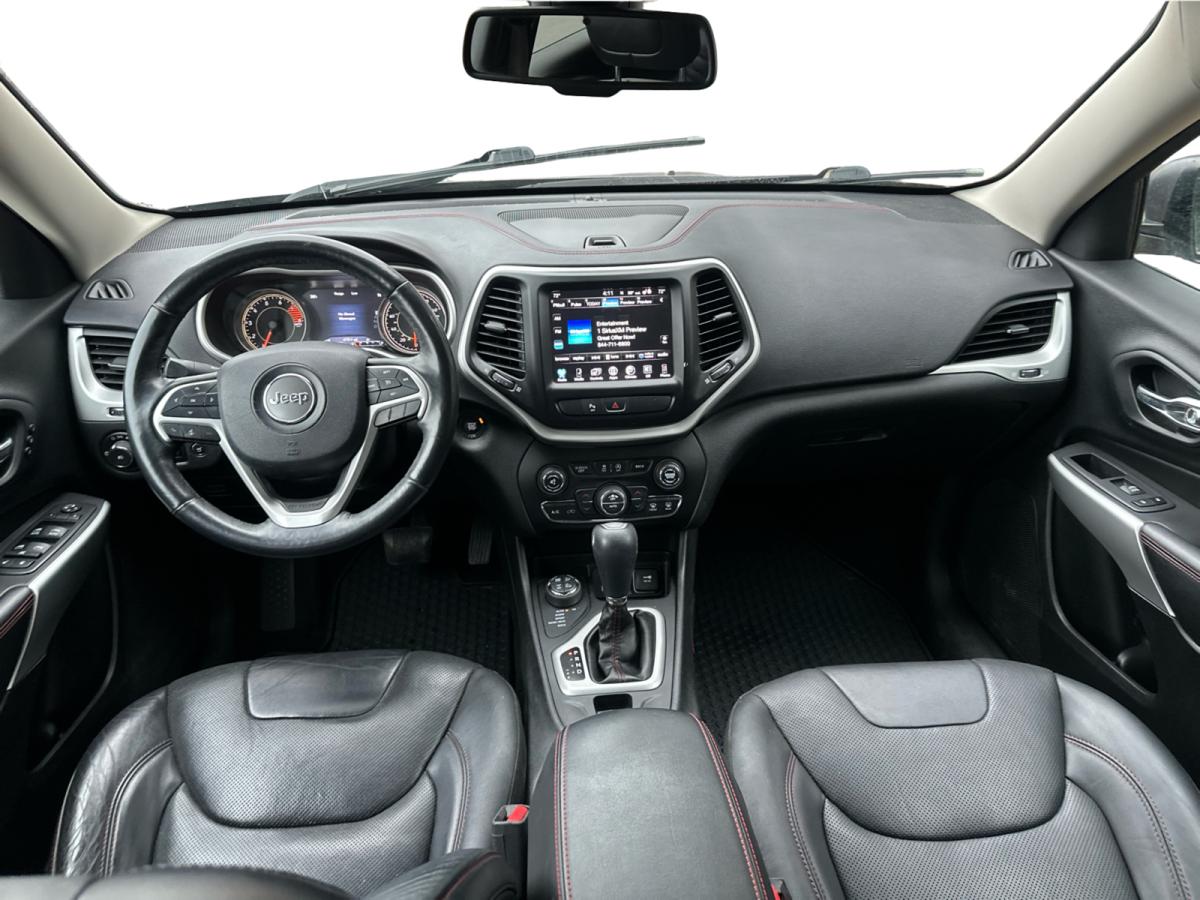 2018 Jeep Cherokee - Image 9