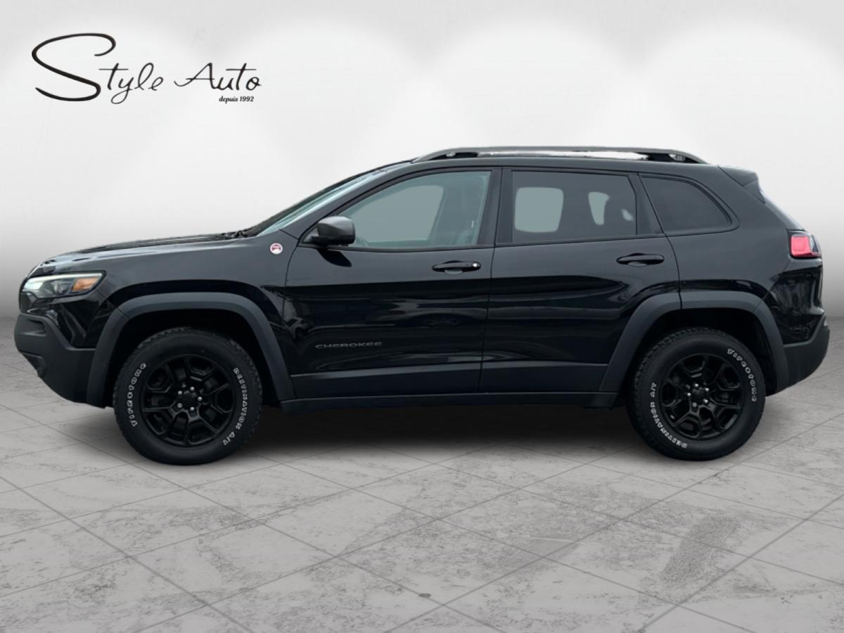 2019 Jeep Cherokee - Image 2