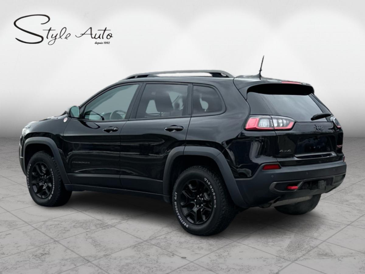 2019 Jeep Cherokee - Image 4