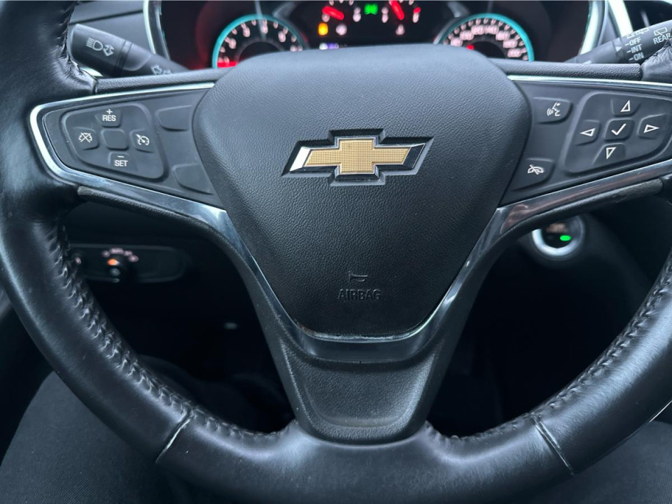 2018 Chevrolet Equinox - Image 16