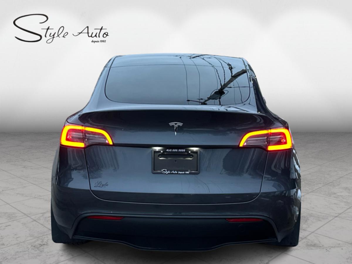 2023 Tesla Model Y - Image 5