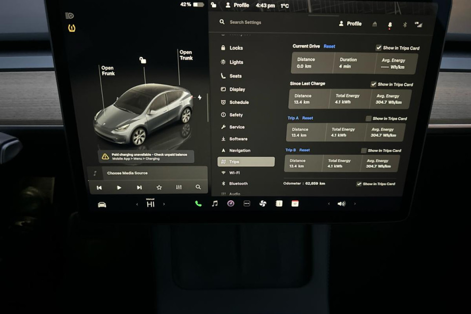 2023 Tesla Model Y - Image 14