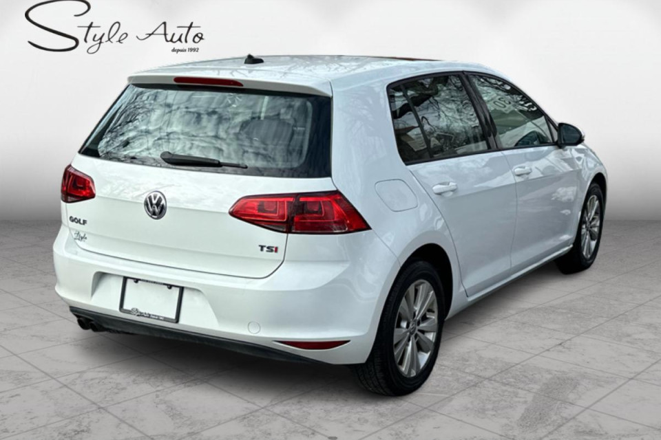 2015 Volkswagen Golf - Image 5