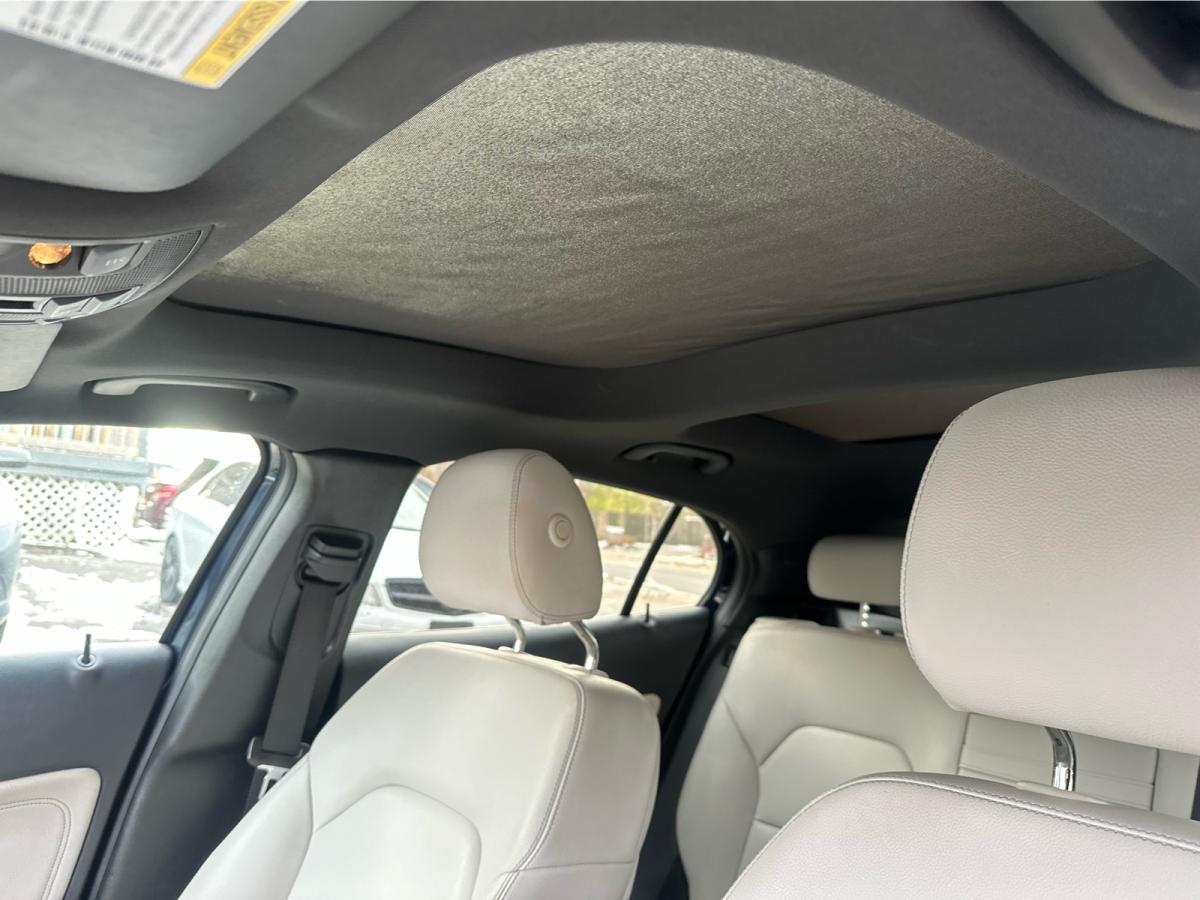 2017 Mercedes-Benz GLA 250 - Image 16