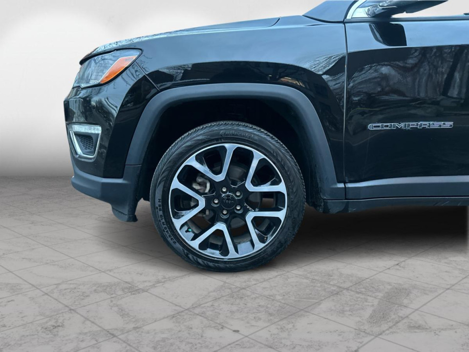 2017 Jeep Compass - Image 9