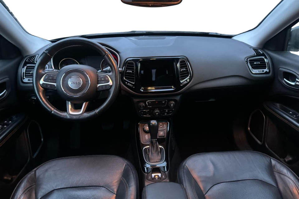 2017 Jeep Compass - Image 10