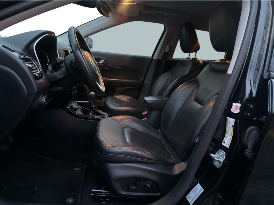 2017 Jeep Compass - Image 12