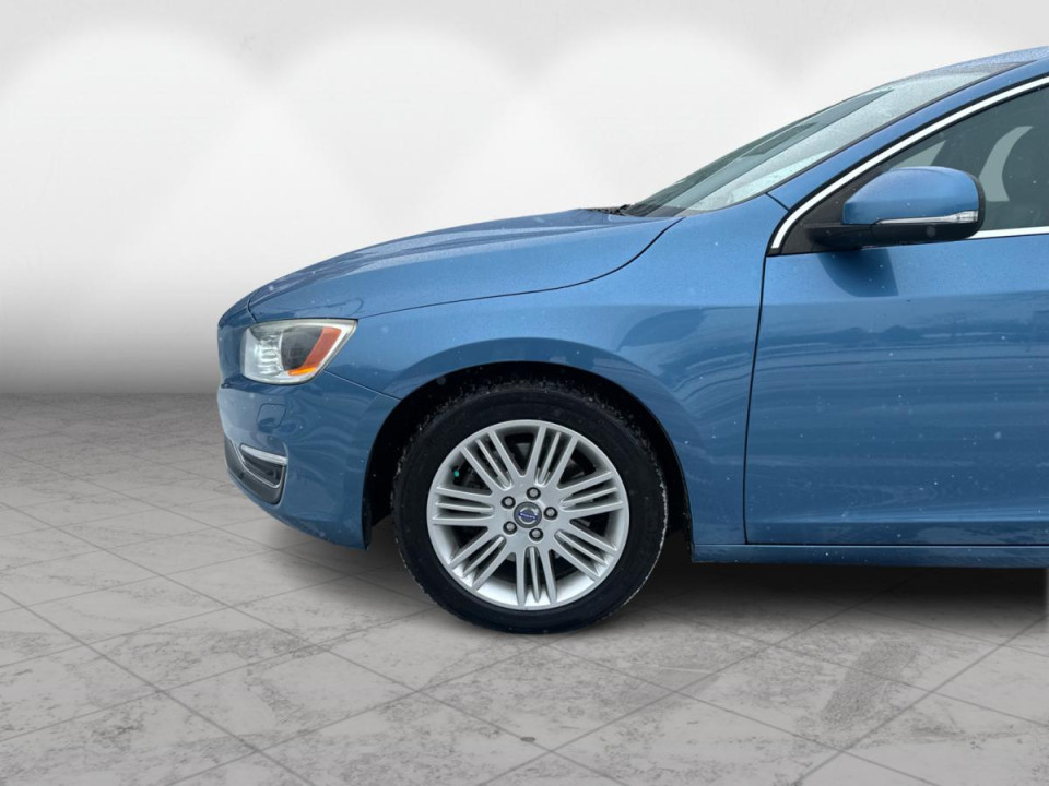 2014 Volvo S60 - Image 9