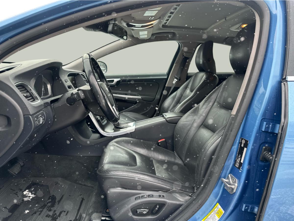 2014 Volvo S60 - Image 11