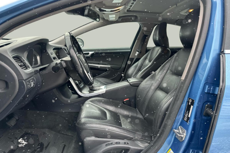 2014 Volvo S60 - Image 11