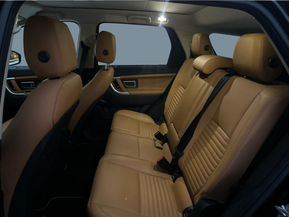 2019 Land Rover Discovery Sport - Image 13