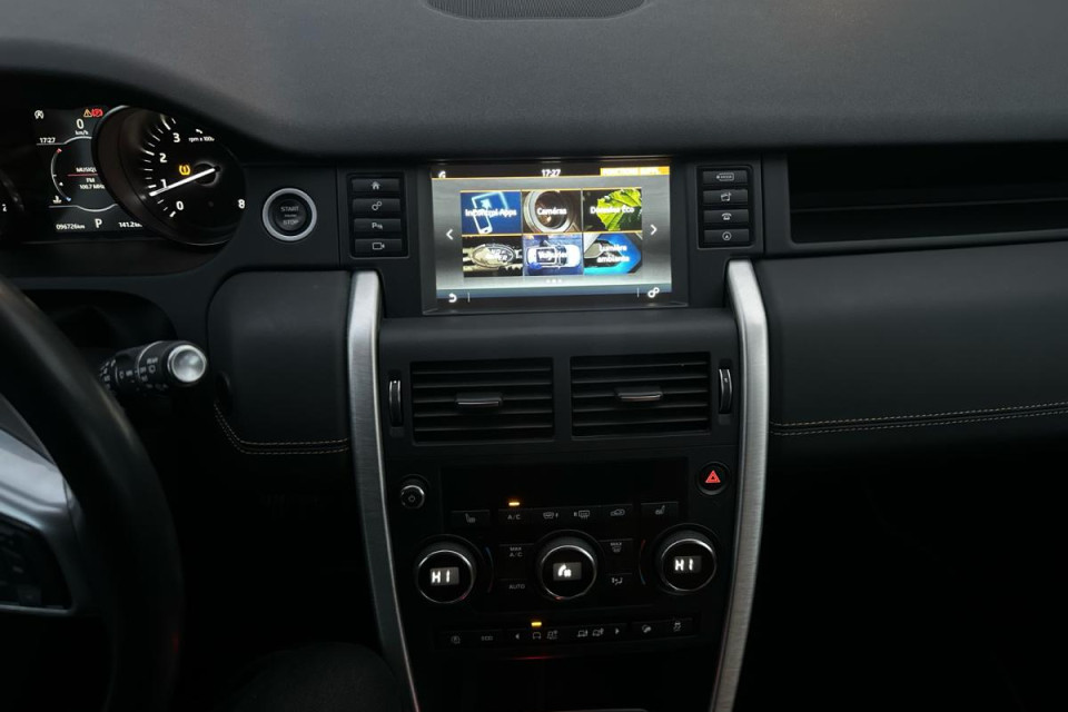 2019 Land Rover Discovery Sport - Image 17