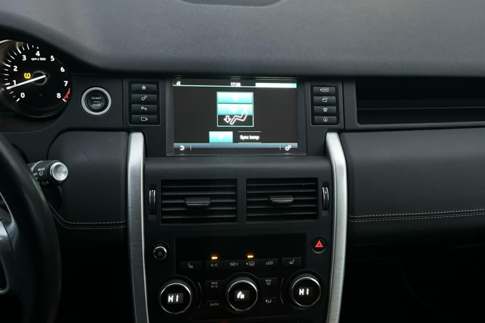 2019 Land Rover Discovery Sport - Image 18