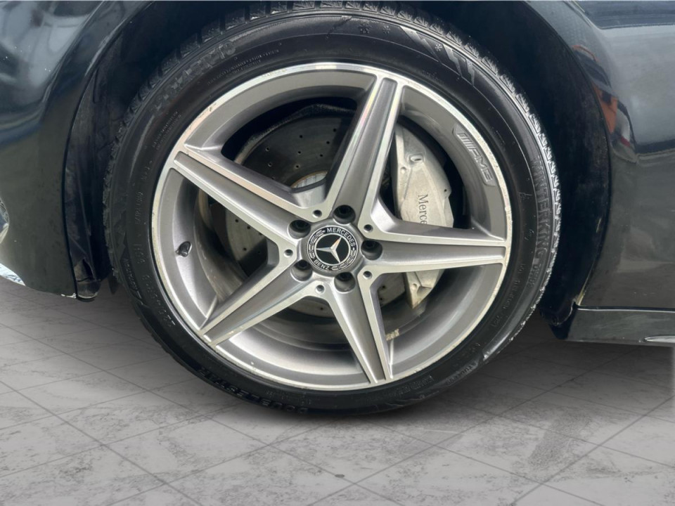 2018 Mercedes-Benz C 300 - Image 9