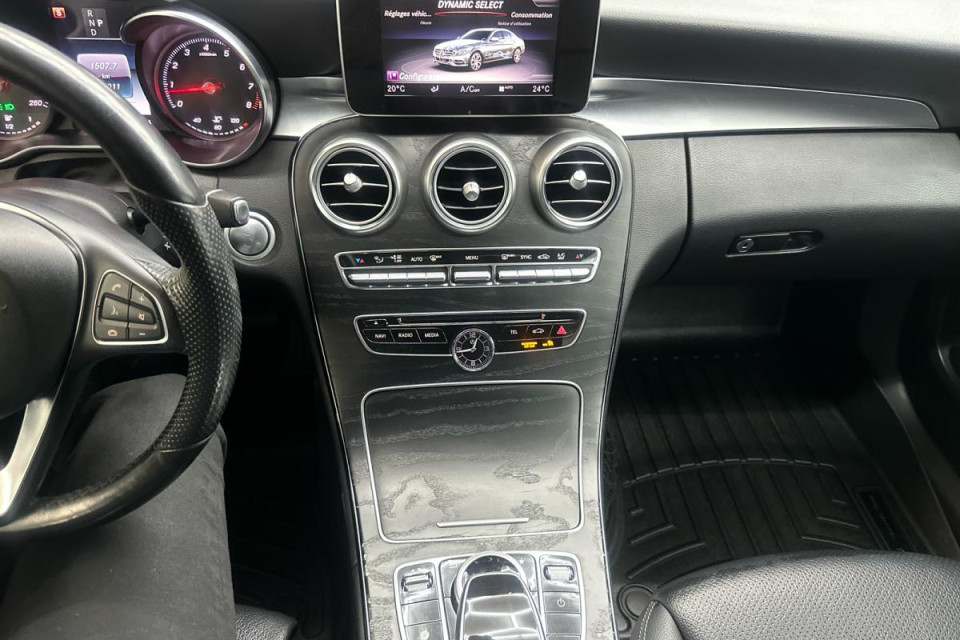 2018 Mercedes-Benz C 300 - Image 17