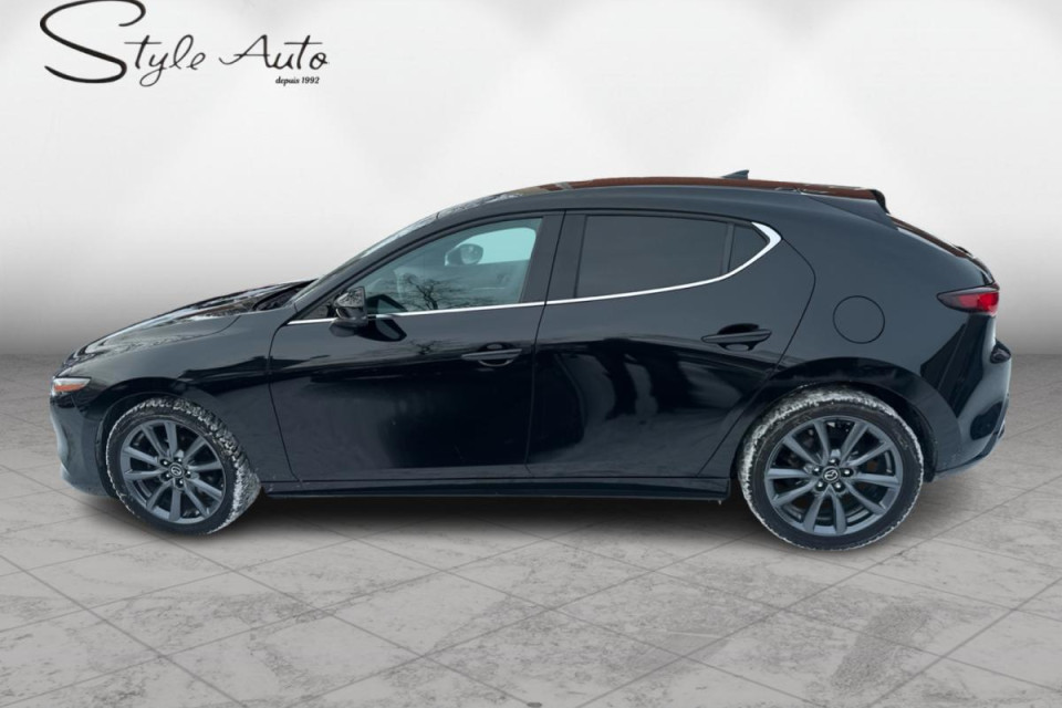2023 Mazda Mazda3 Sport - Image 3