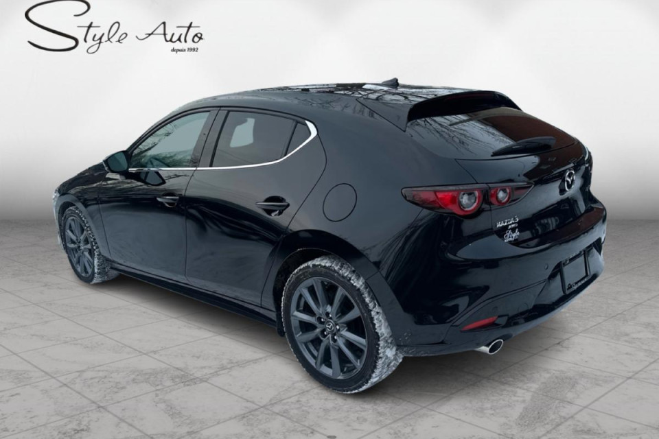2023 Mazda Mazda3 Sport - Image 4