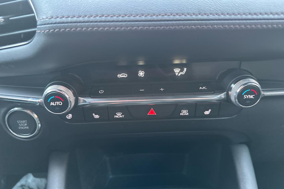 2023 Mazda Mazda3 Sport - Image 16