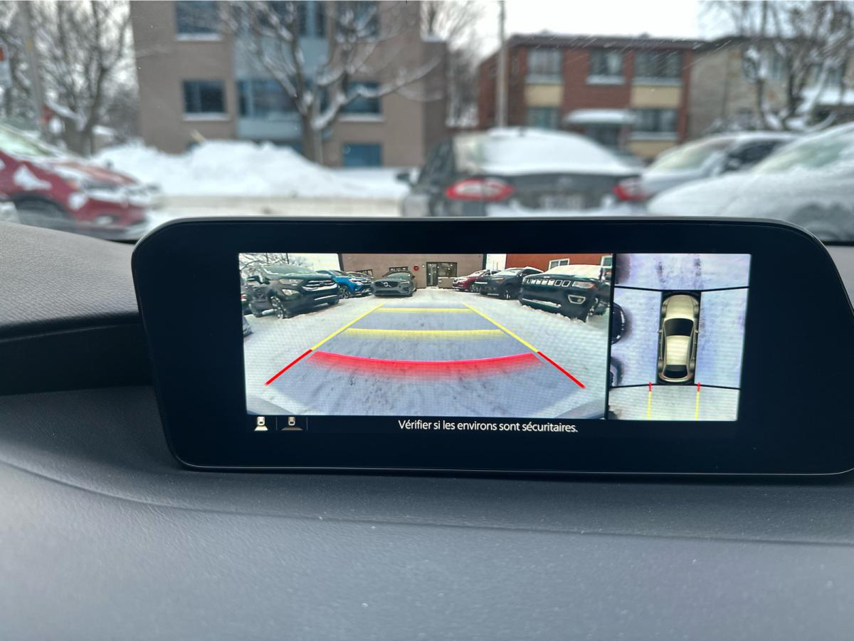 2023 Mazda Mazda3 Sport - Image 18