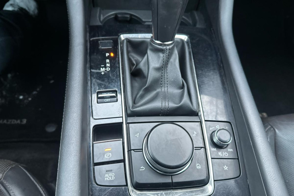 2023 Mazda Mazda3 Sport - Image 17