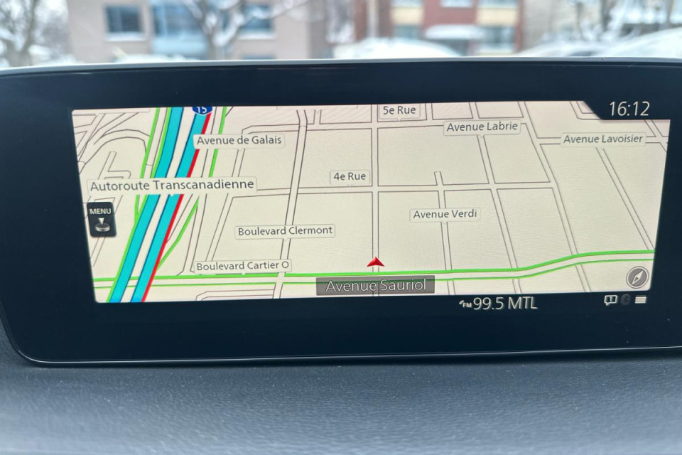 2023 Mazda Mazda3 Sport - Image 19