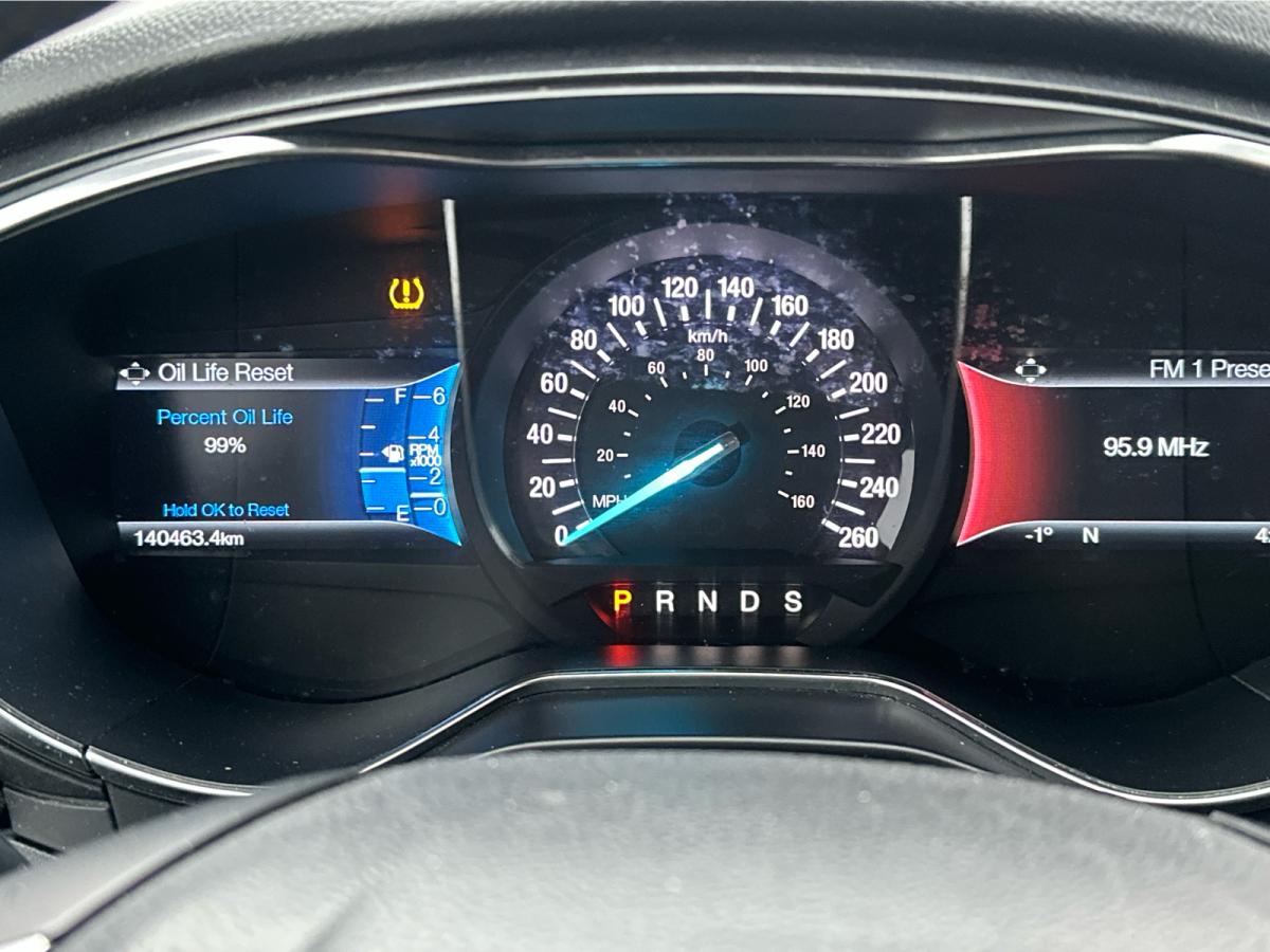 2017 Ford Fusion - Image 13