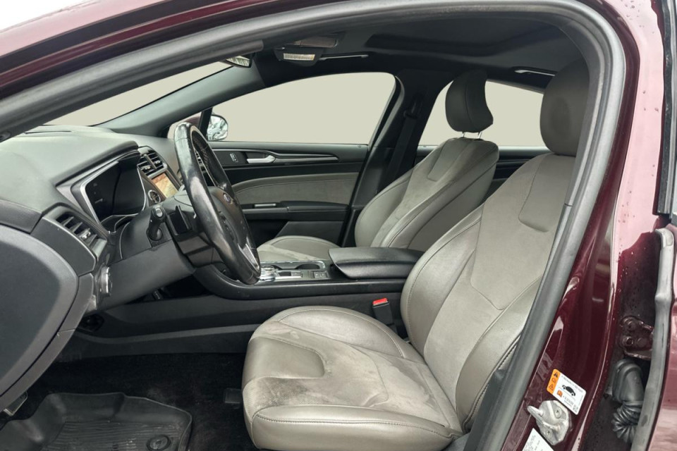 2017 Ford Fusion - Image 11