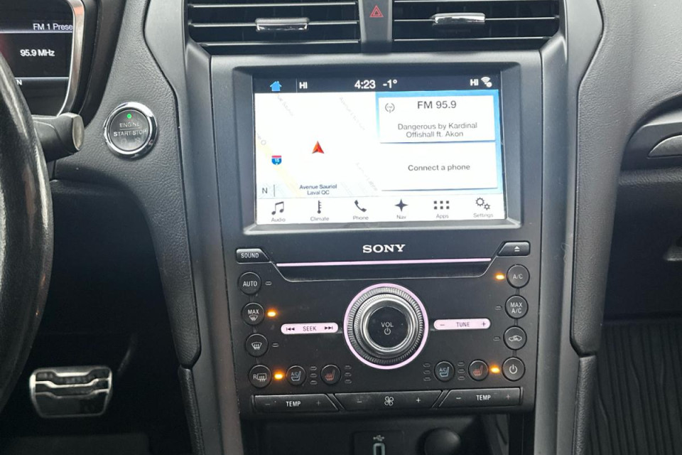 2017 Ford Fusion - Image 16