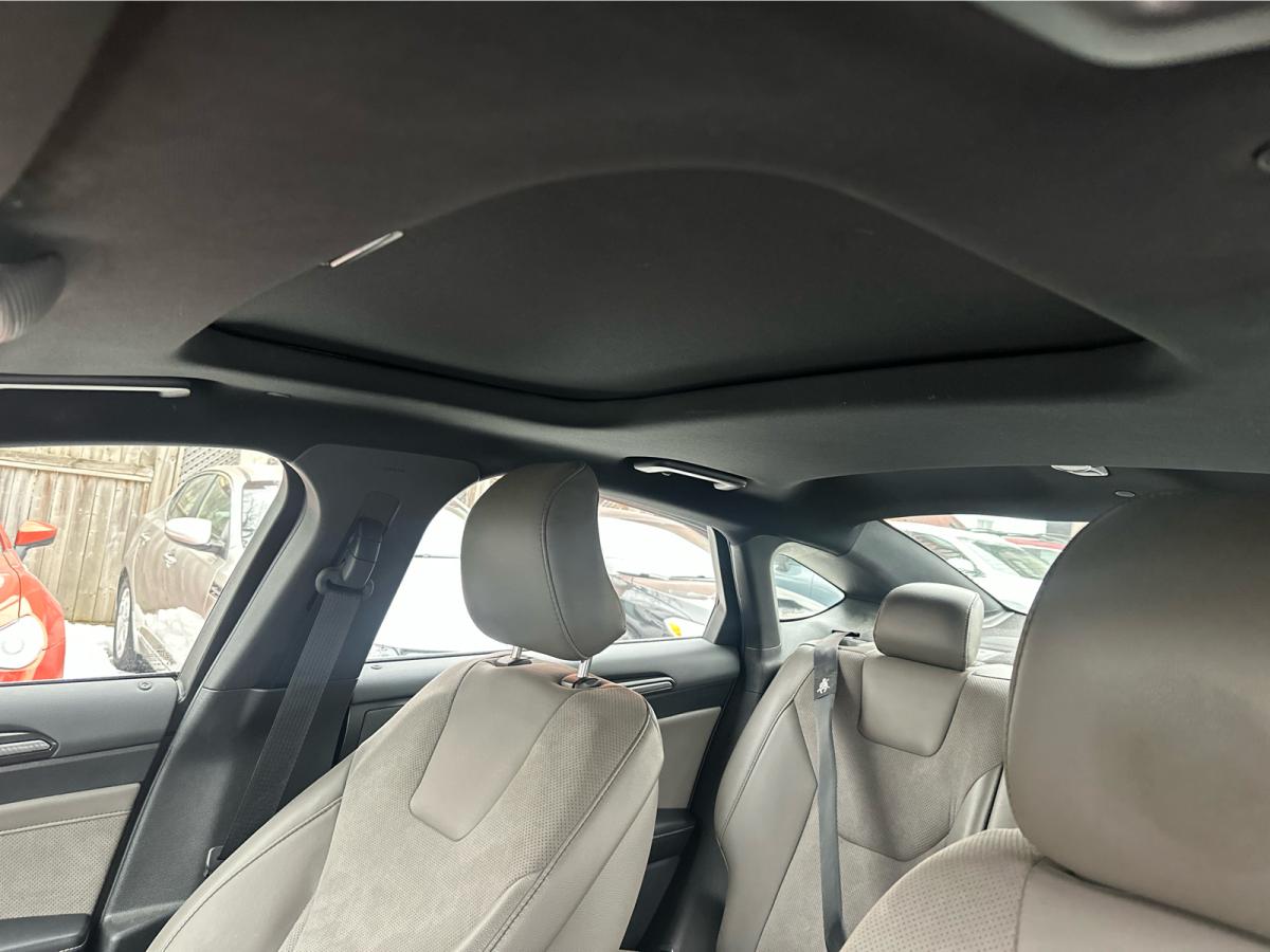 2017 Ford Fusion - Image 17