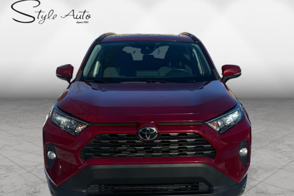 2021 Toyota RAV4 - Image 2