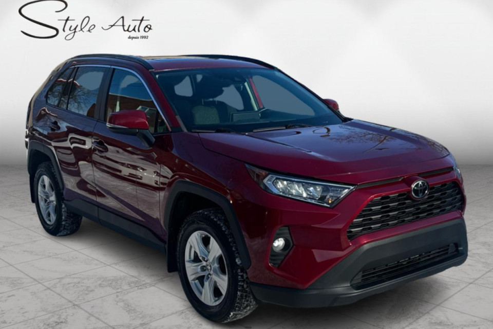 2021 Toyota RAV4 - Image 8