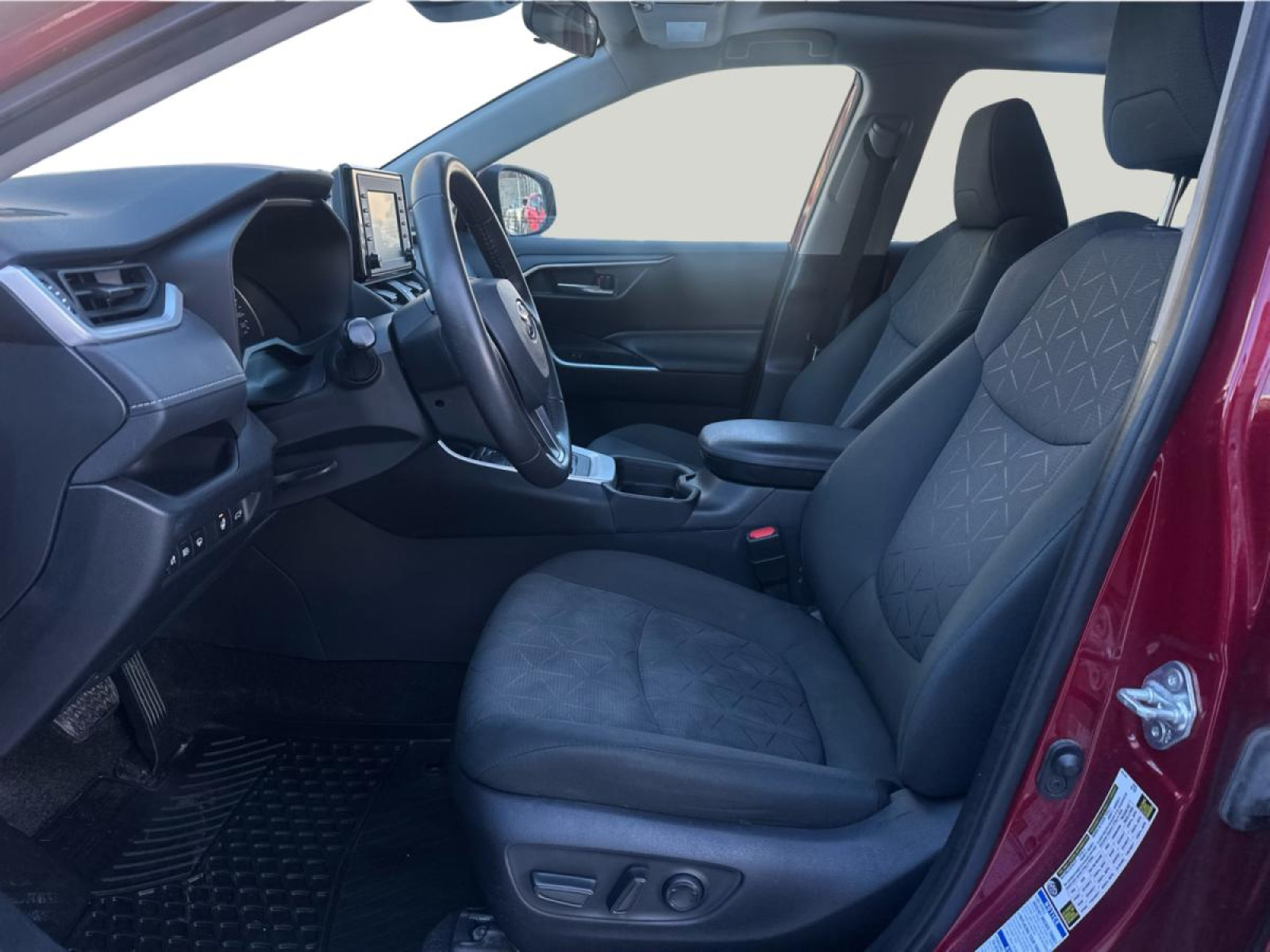 2021 Toyota RAV4 - Image 11