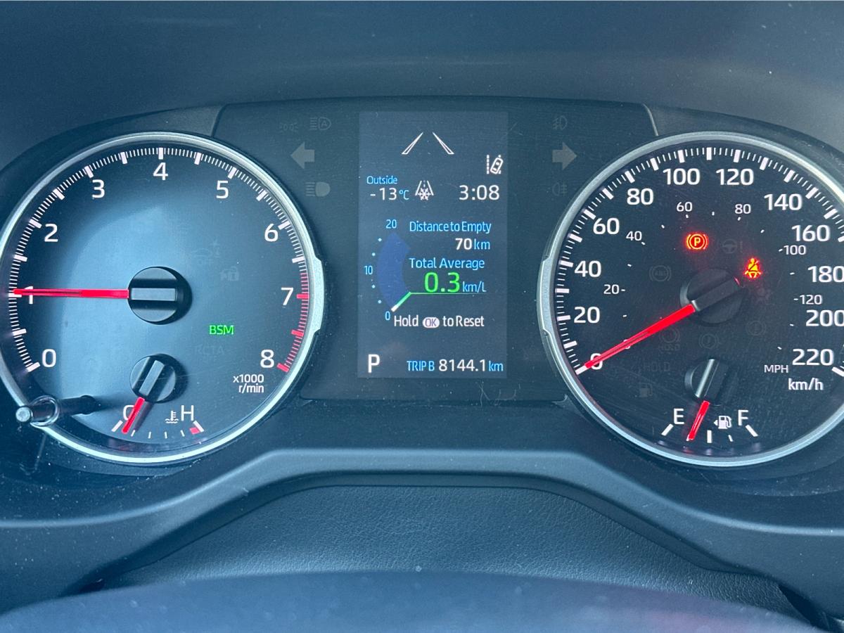 2021 Toyota RAV4 - Image 14