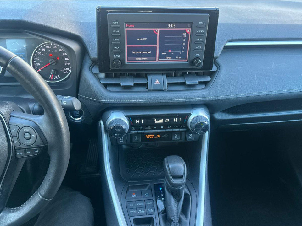 2021 Toyota RAV4 - Image 17