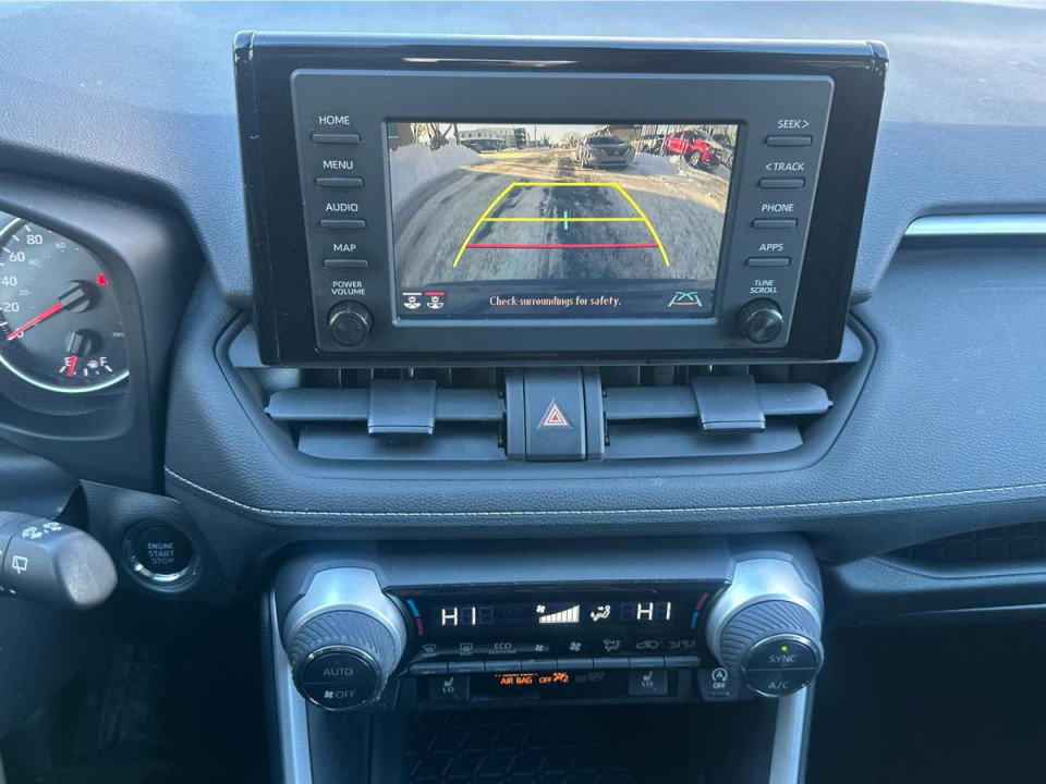 2021 Toyota RAV4 - Image 18
