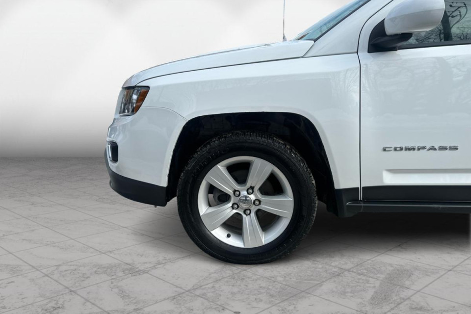 2016 Jeep Compass - Image 7