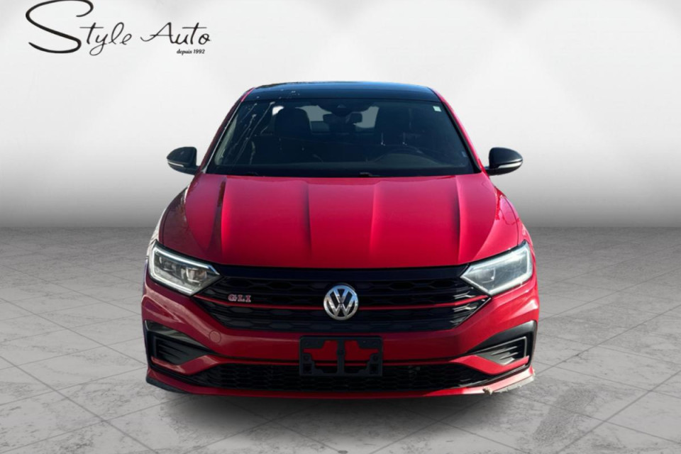 2019 Volkswagen Jetta - Image 2