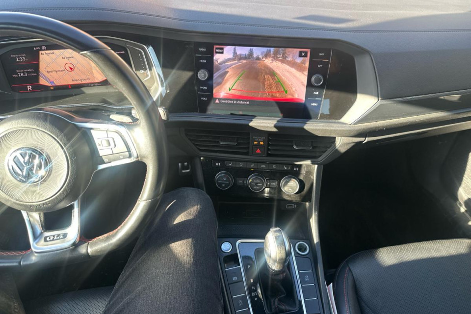 2019 Volkswagen Jetta - Image 13