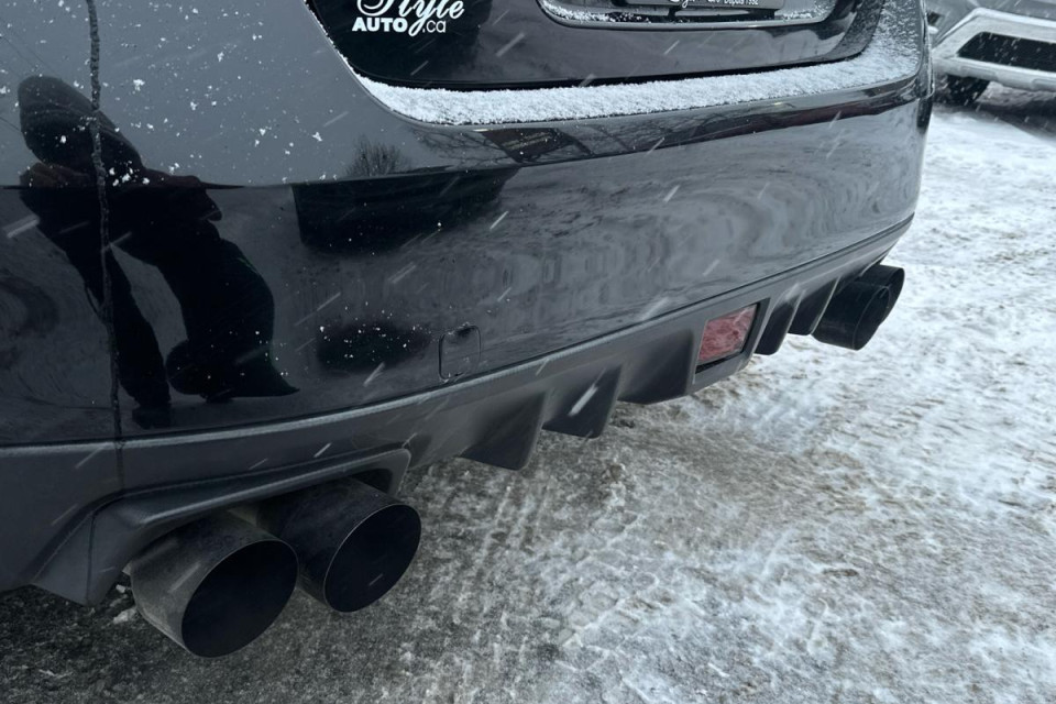 2017 Subaru WRX - Image 11