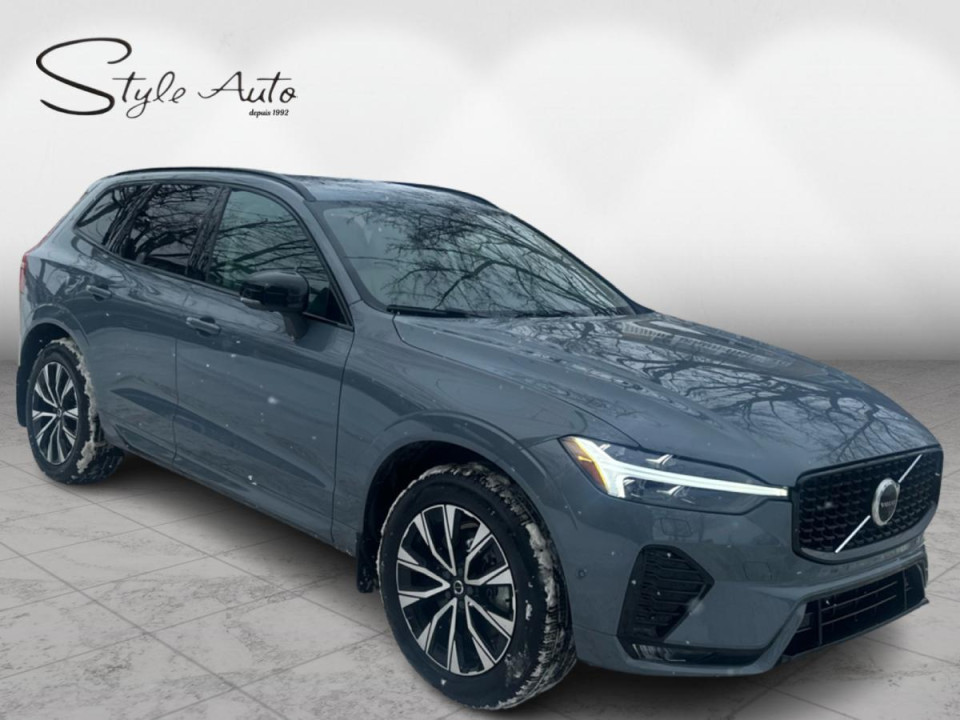 2023 Volvo XC60 - Image 3