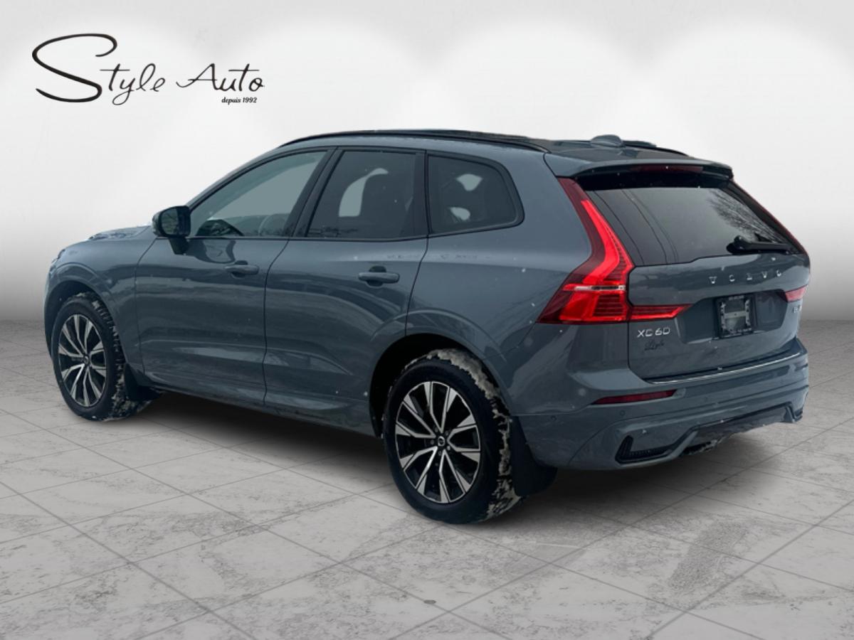 2023 Volvo XC60 - Image 8